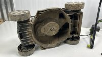 Murray Rasenmäher Elektro EC320 32cm mit Kabel bis zu 300m2, ohne Selbstantrieb