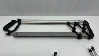 KWB Gehrungssäge 550 mm, mit Gummifüßen und Schwenkarm