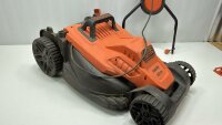 Black+Decker Elektro-Rasenmäher 1.800W, 42cm Schnittbreite BEMW481ES