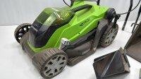 Greenworks Akku Rasenmäher Kabellos 40V bis zu 200 m² 35 cm Schnittbreite